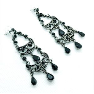 Amazing chandelier earrings